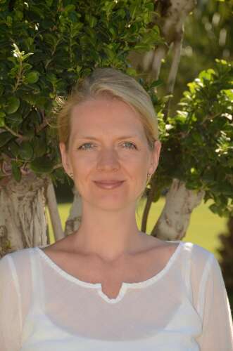 Portrait Dozentin Denisa Sandbothe