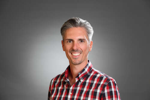 Portrait Dozent Philipp Gabrian